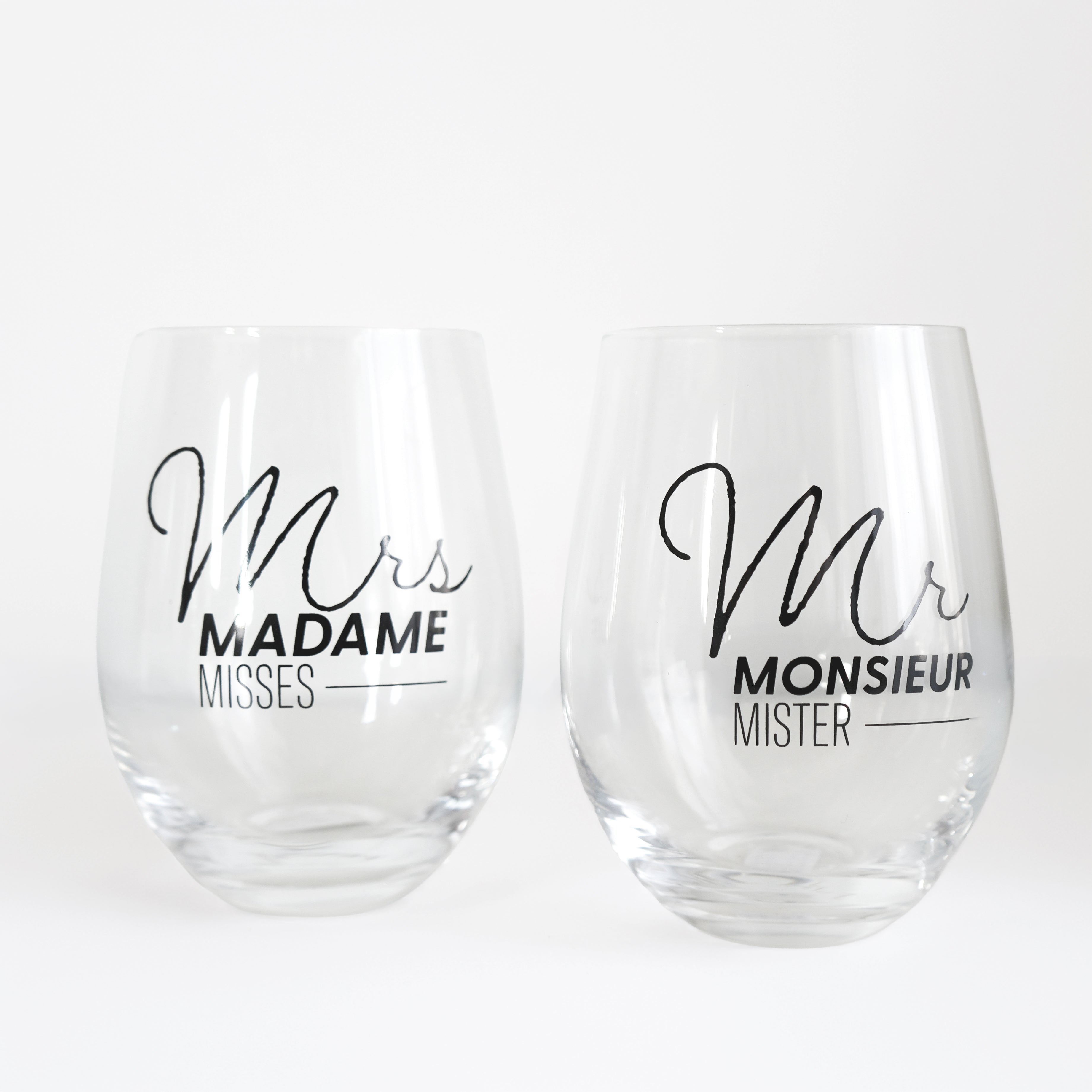 Duo verres à vin ''MR & MRS''