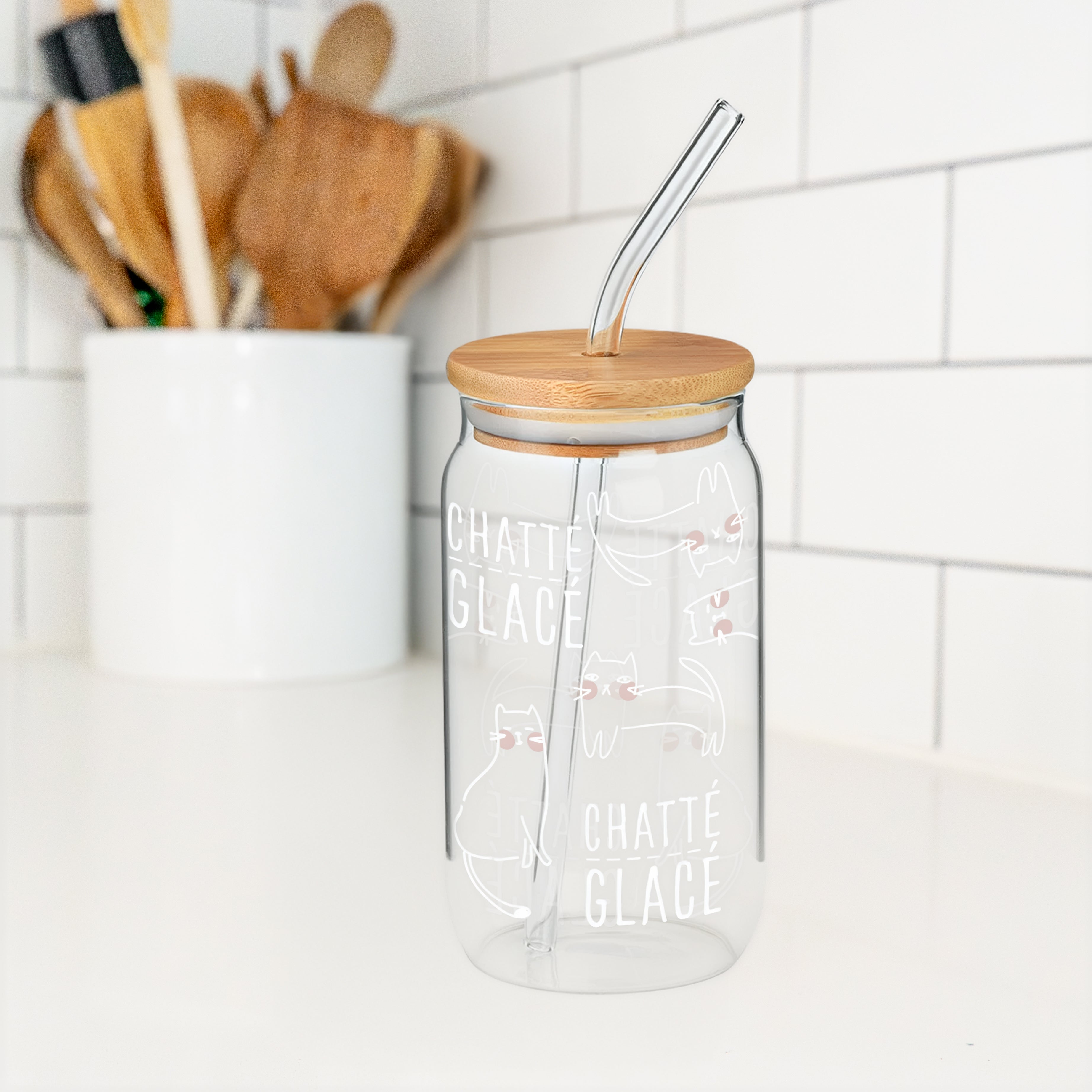Verre avec paille ''chatté glacé''