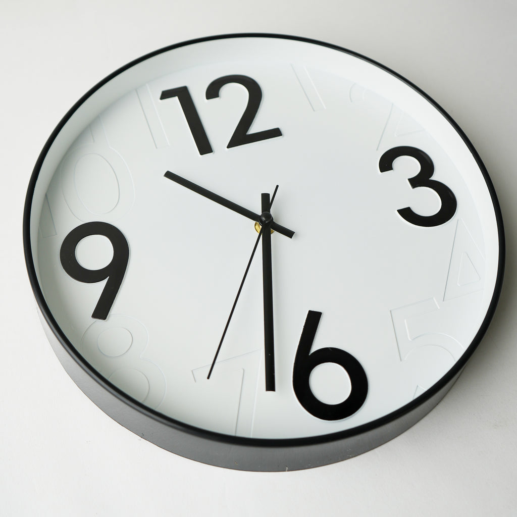 Horloge murale - Noir & Blanc