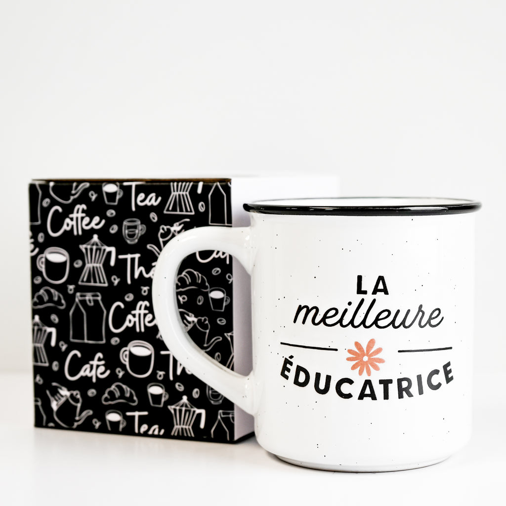 Tasse - ''meilleure éducatrice''