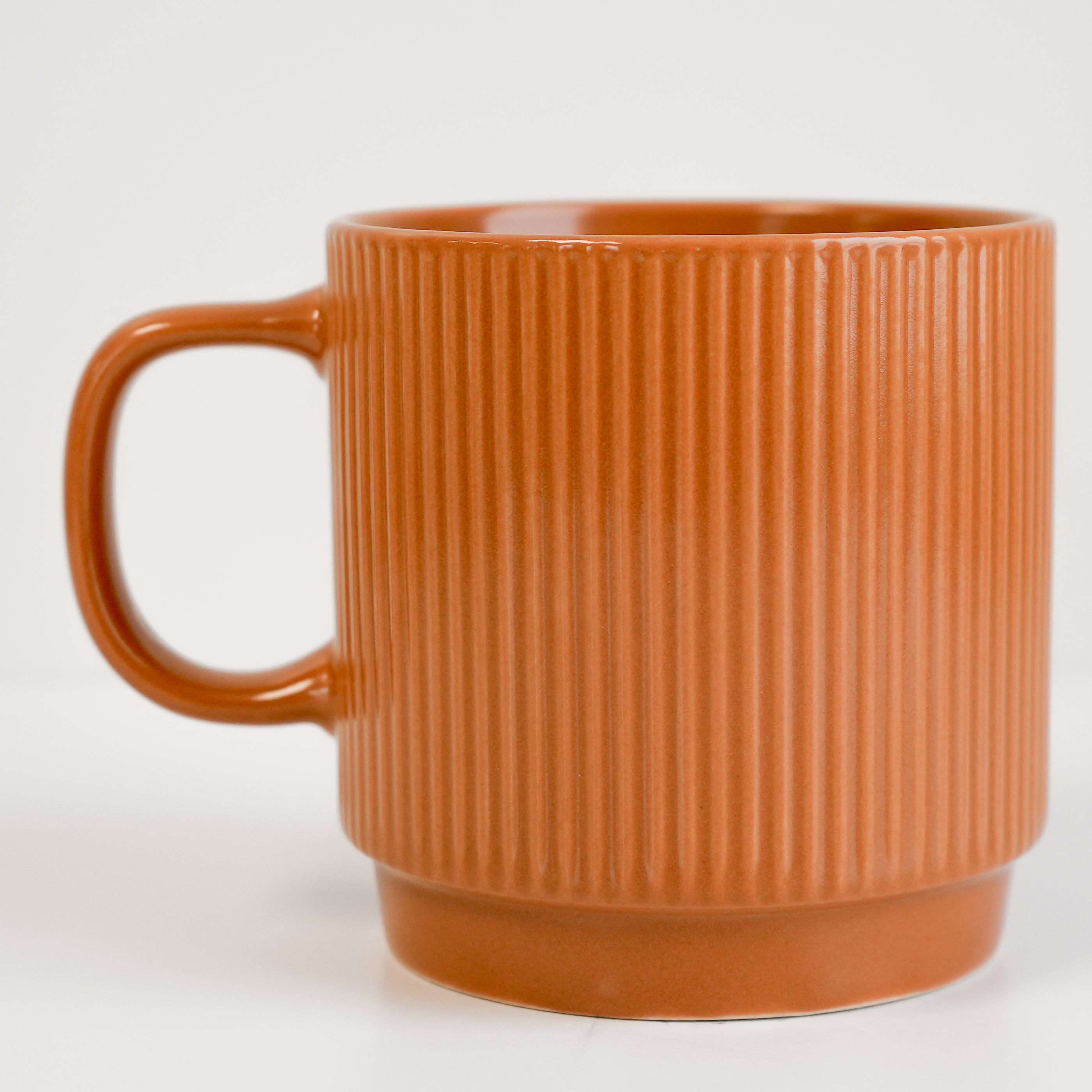 Tasse striée & empilable - Rouille